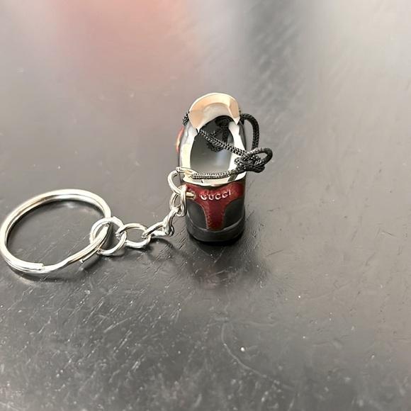 Fashion Keychain Bag Charm Sneaker Shoe - Picture 4 of 4